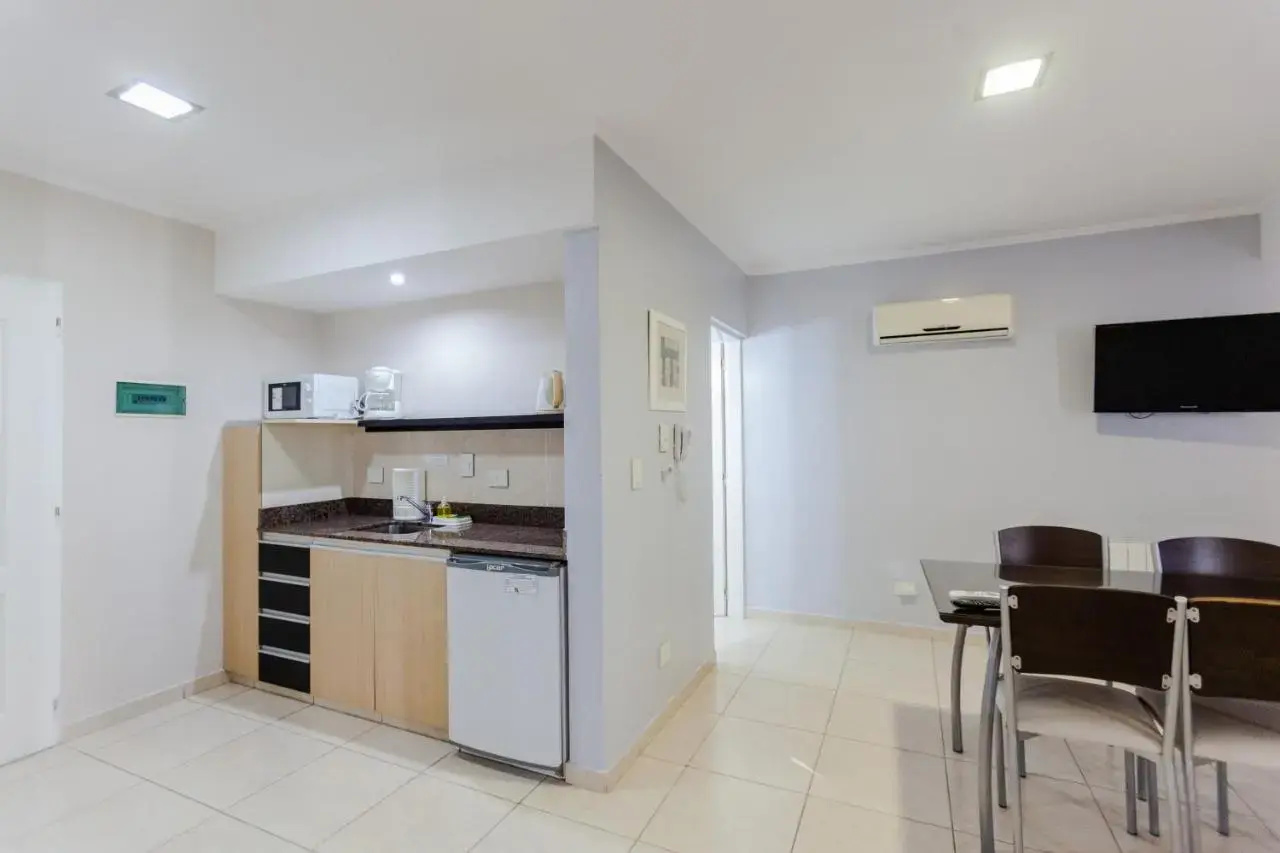 Foto - Apart Hotel Rivadavia 815