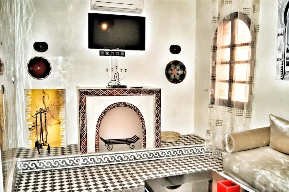 Photo - Riad Abjaou