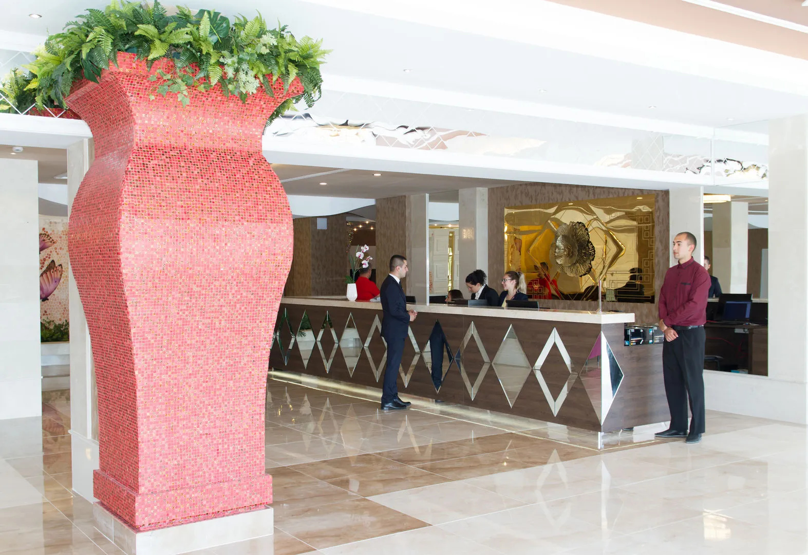 Photo - Europe Hotel & Casino