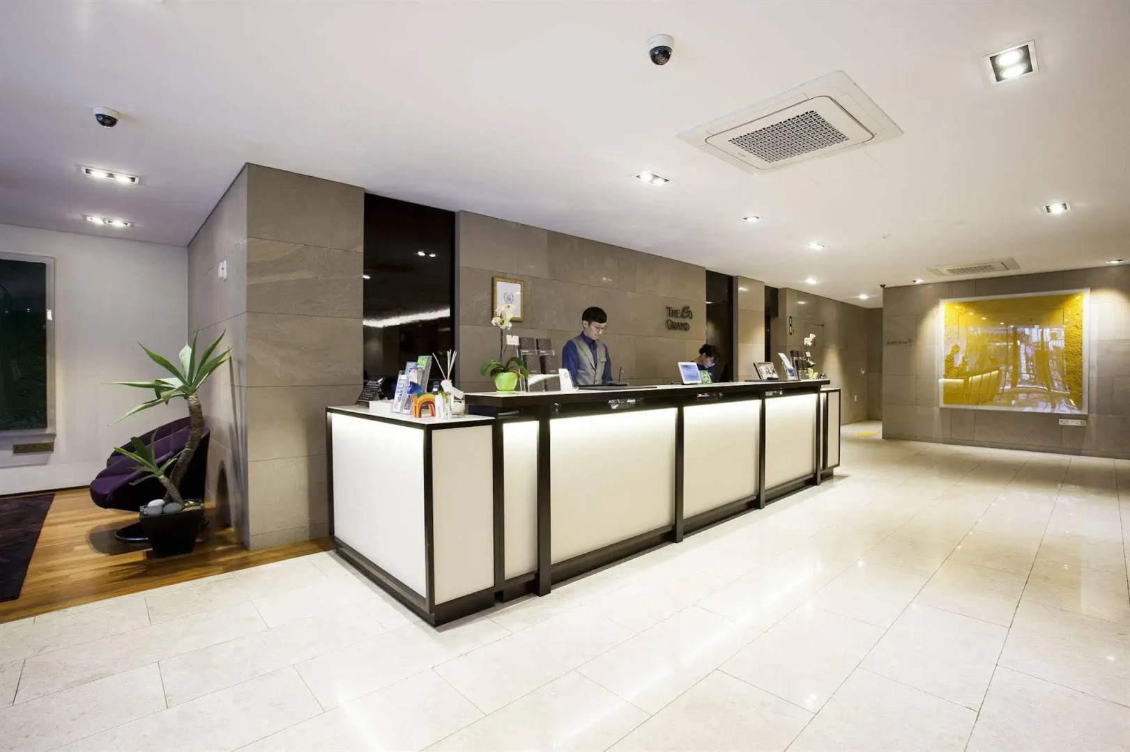 Foto - K9 Myeongdong Hotel