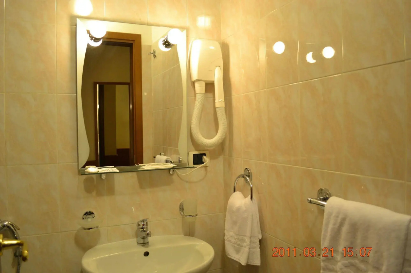 Photo - Hotel Everest