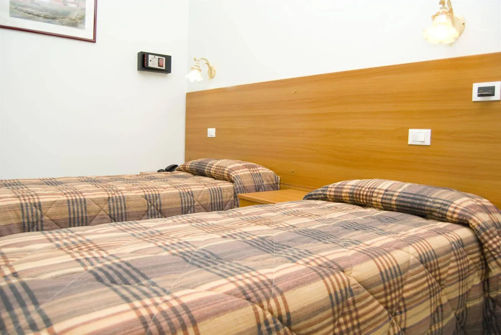 Photo - Hotel California