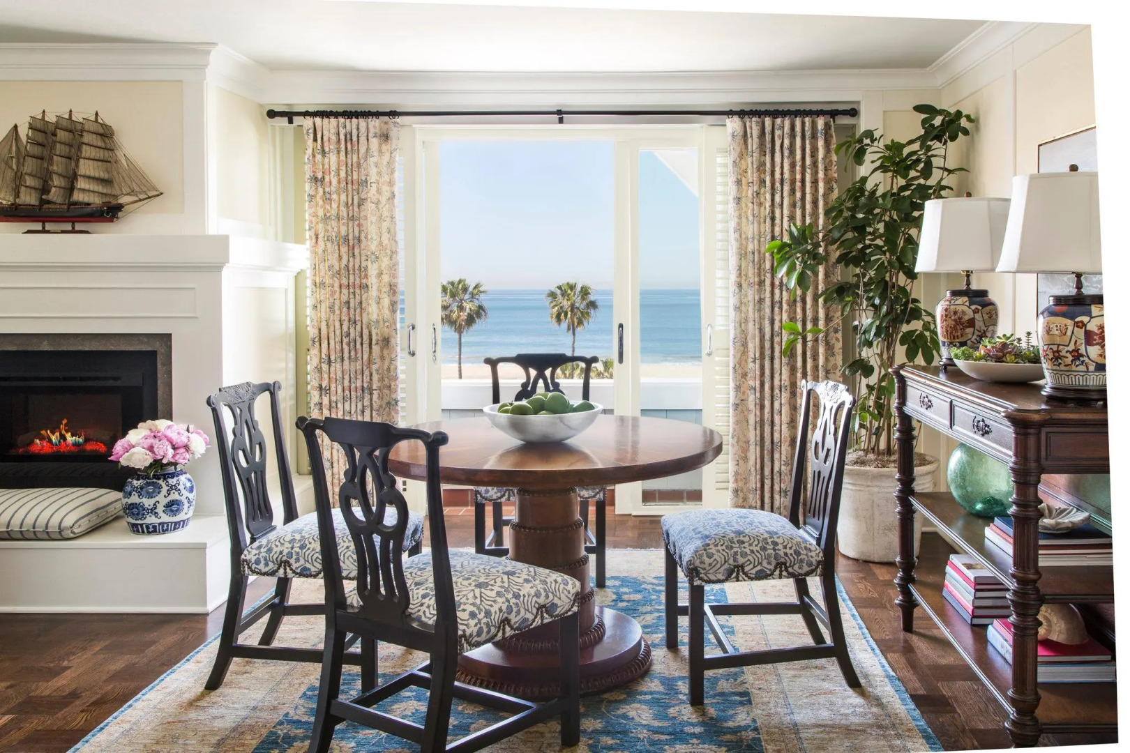 Foto - Shutters On The Beach