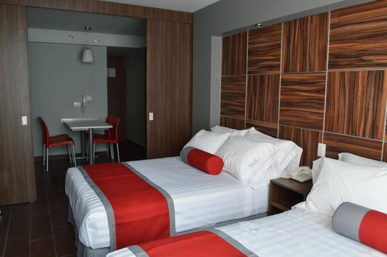 Foto - Hotel Block Suites