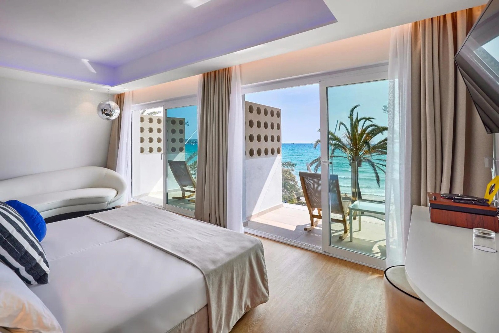 Photo - Universal Hotel Neptuno - Adults Only