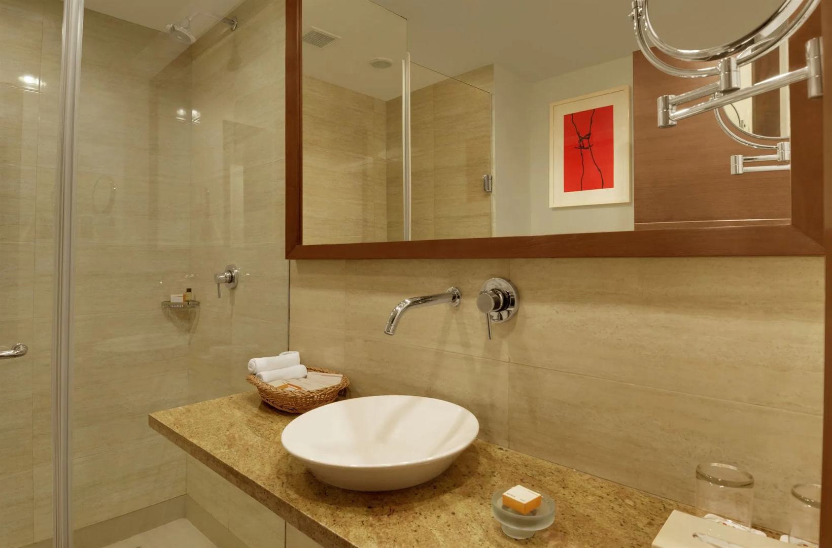 Foto - Four Points by Sheraton New Delhi, Airport Highway