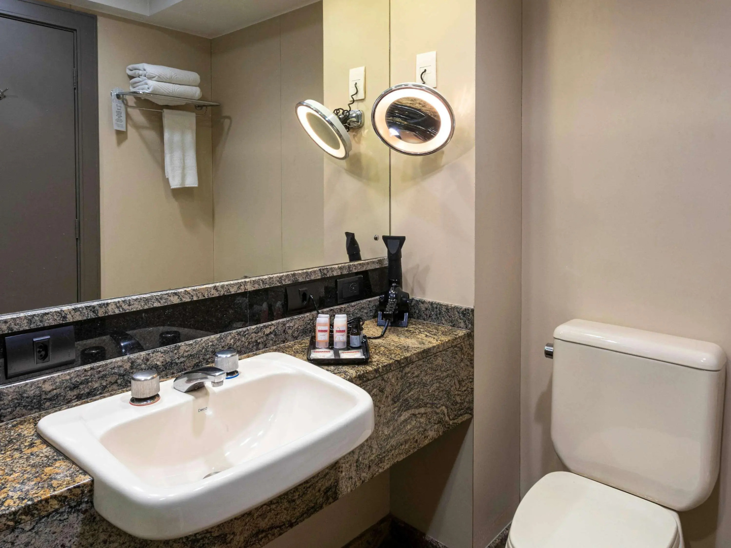 Foto - Grand Mercure Curitiba Rayon