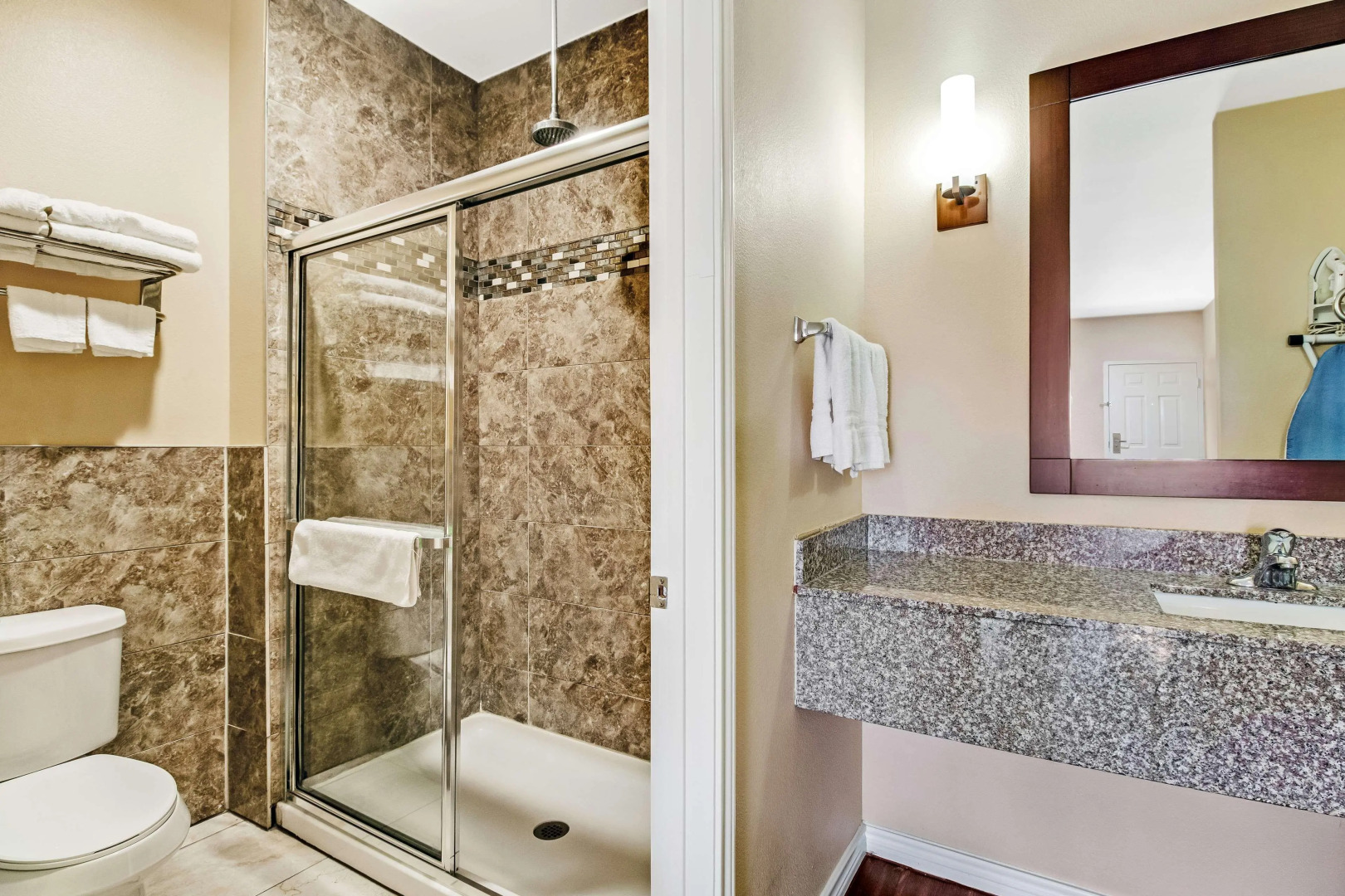 Foto - Americas Best Value Inn - FM 529