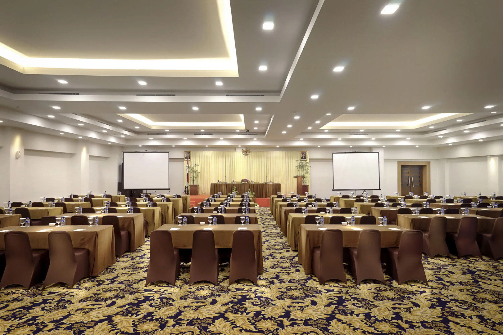 Foto - Cavinton Hotel Malioboro Yogyakarta by Tritama Hospitality