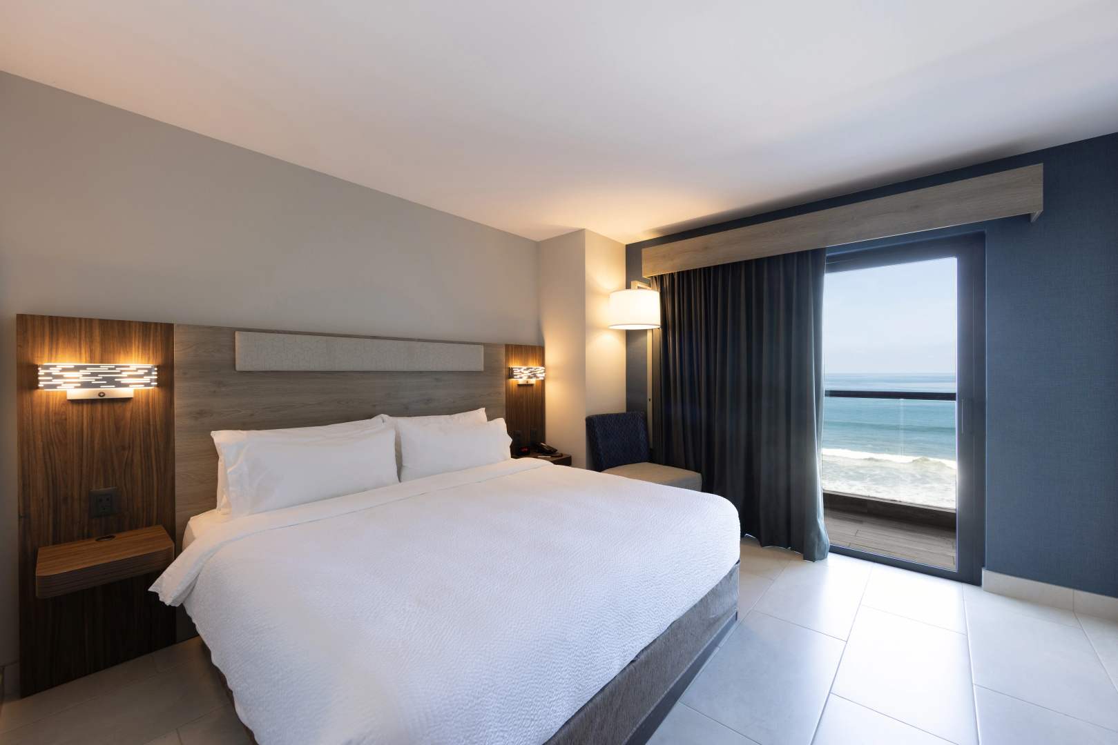Photo - Holiday Inn Express & Suites Hotel Mazatlan by IHG