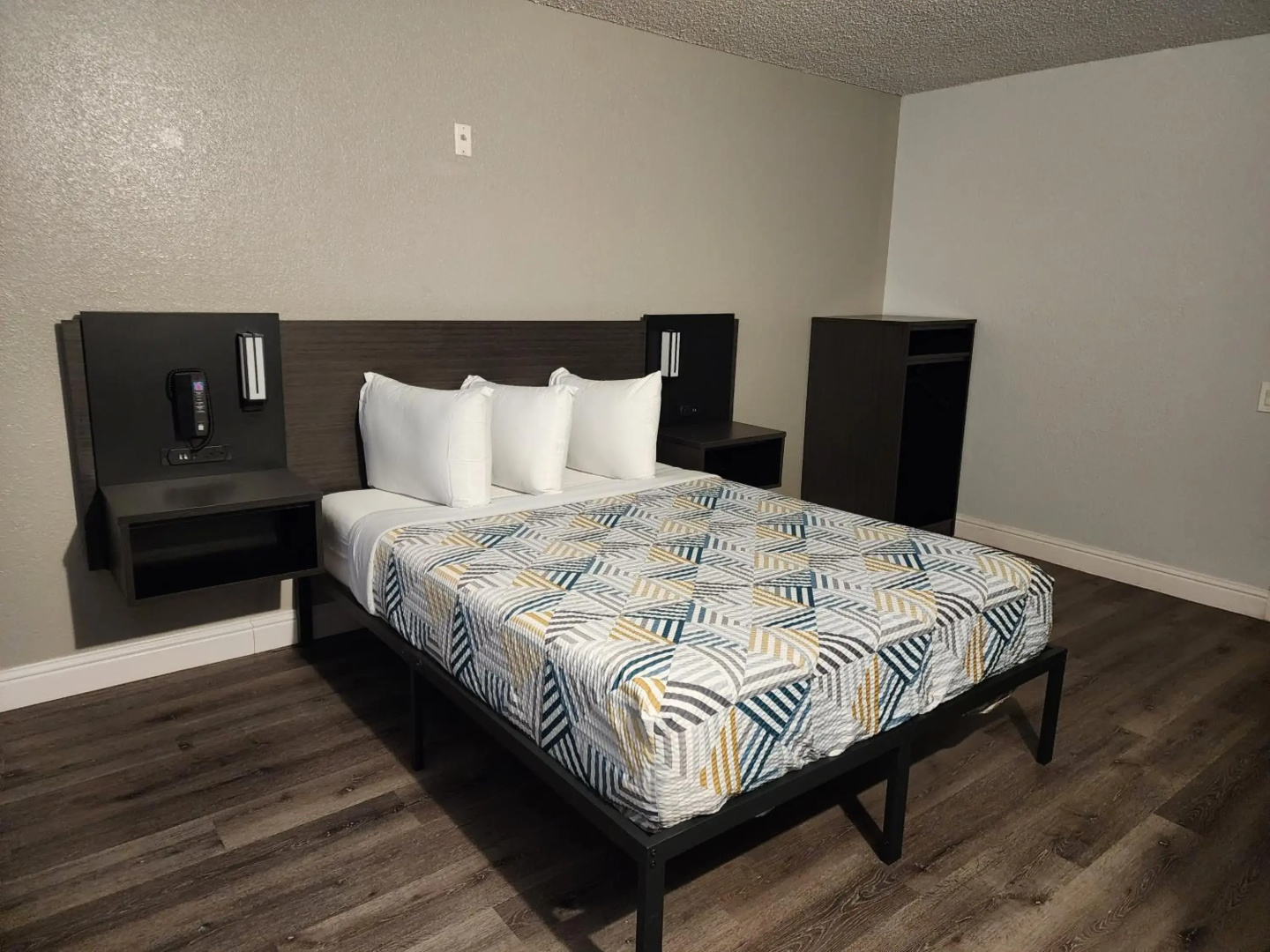Photo - Studio 6 Sacramento, CA - Natomas & SMF Airport