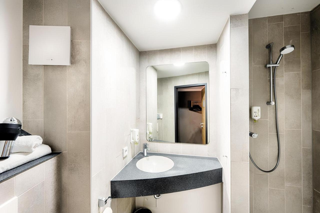 Photo - B&B Hotel Bonn-West
