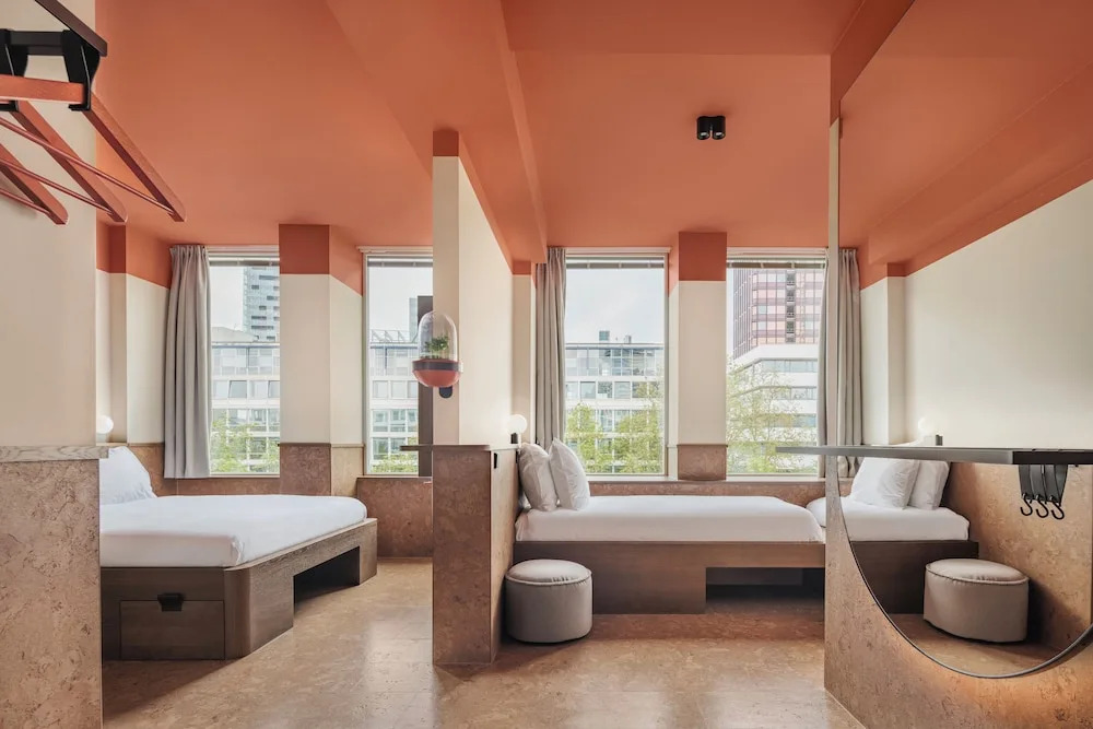 Photo - The Usual Rotterdam