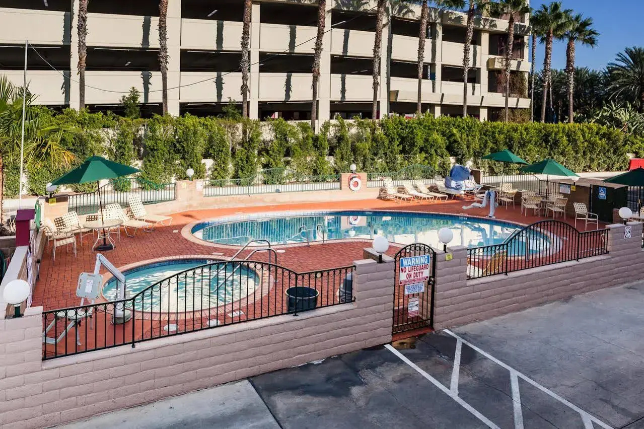 Photo - Kings Inn Anaheim at The Park & Convention Center