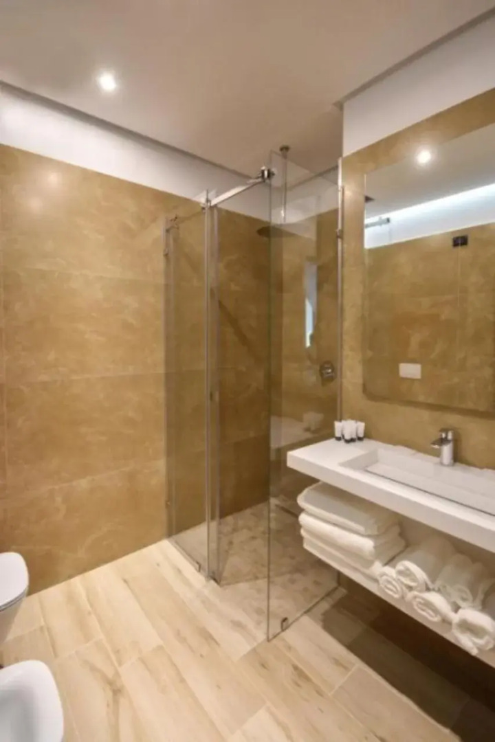 Photo - Flamingo Hotel