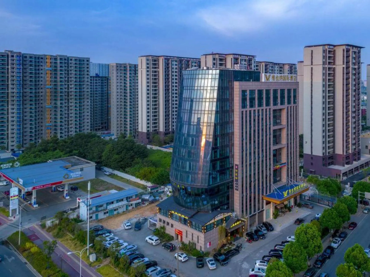 Vienna International Hotel (Changsha Yanghu Wetland Subway Station IKEA Yuju Branch)