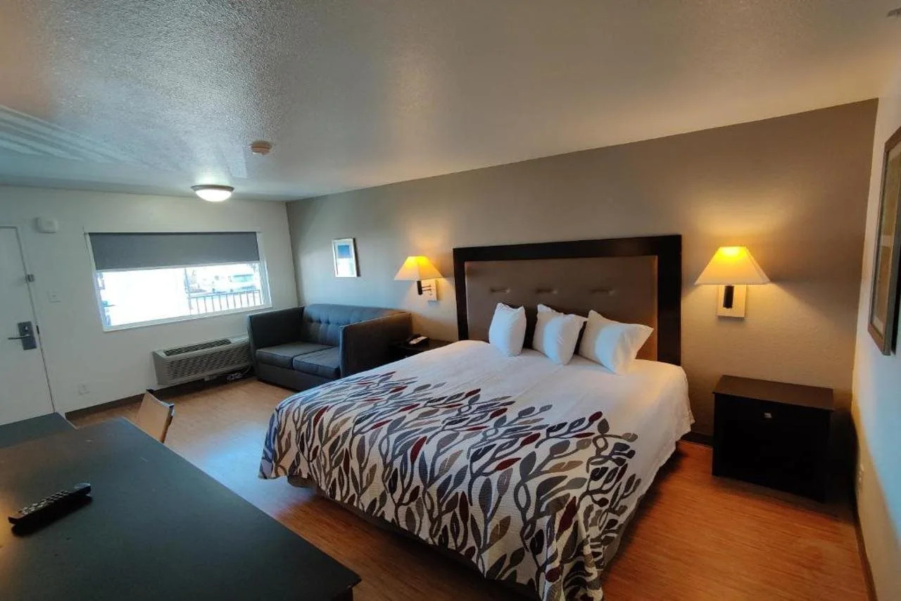 Photo - Red Roof Inn Houston – Jersey Village