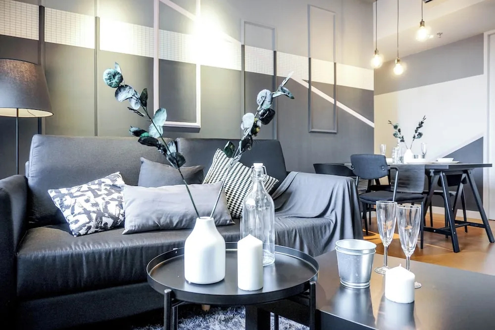 Photo - The Hub SS2 - Studio Suite Room