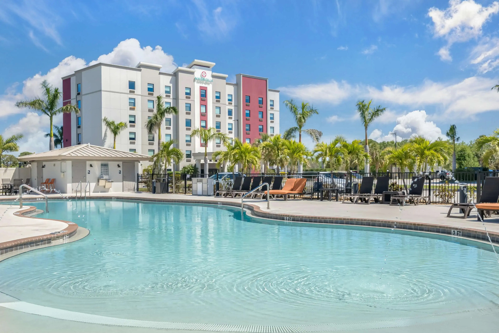 Photo - Magnolia Pointe; BW Signature Collection