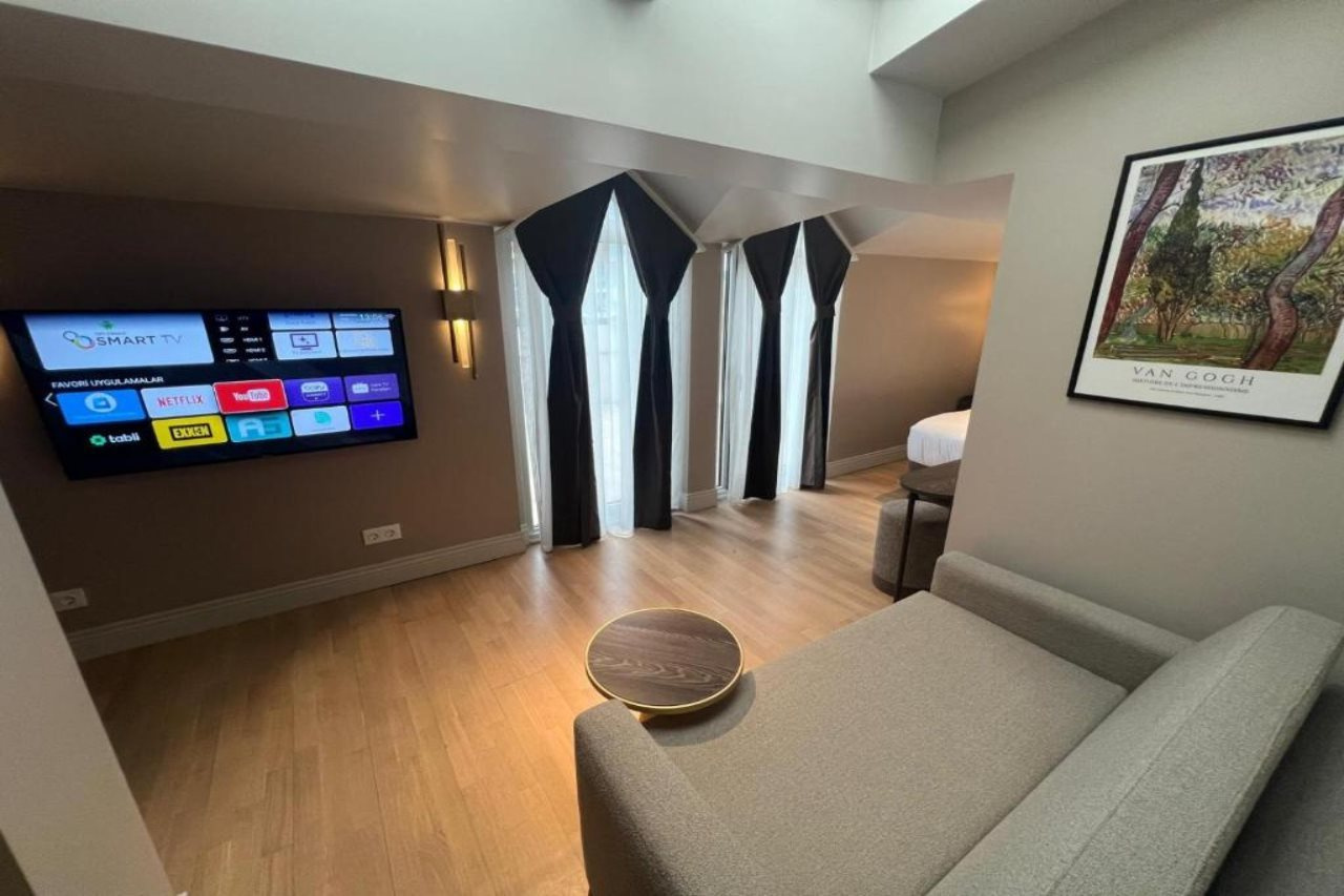 Foto - Weingart Suites Hotel
