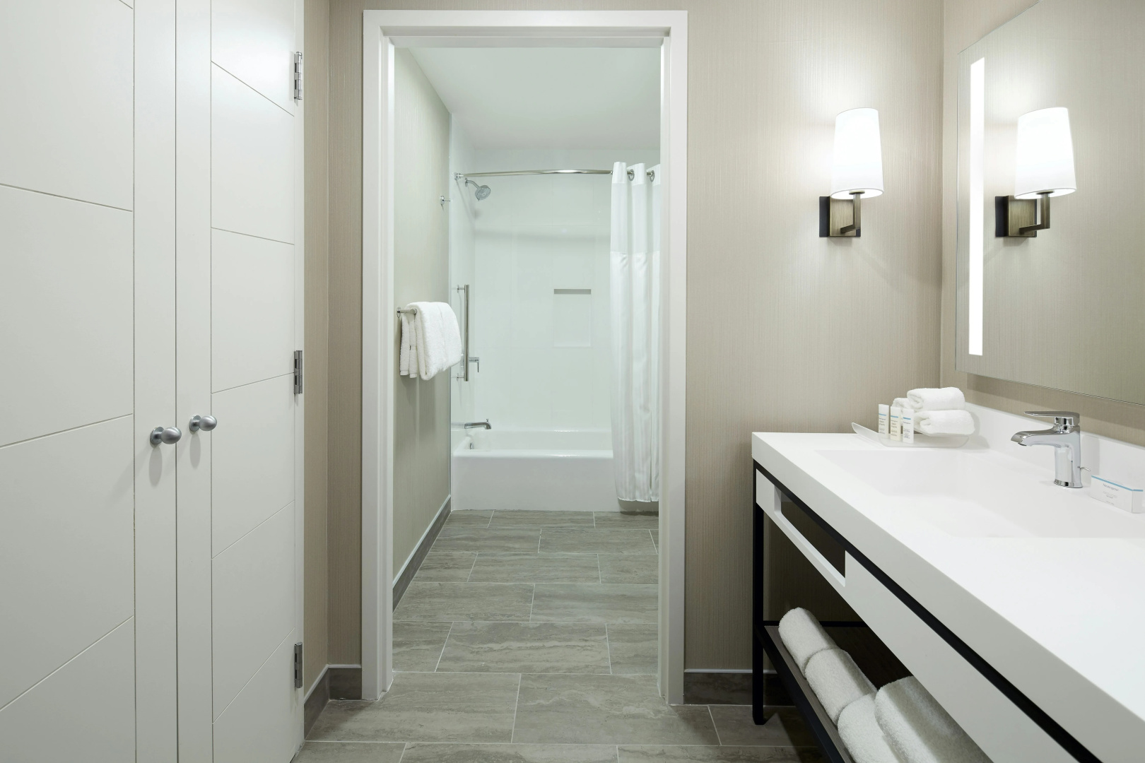 Foto - Hilton Garden Inn Montreal Midtown