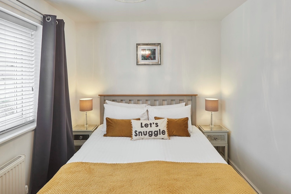 Host Stay Garden Cottage