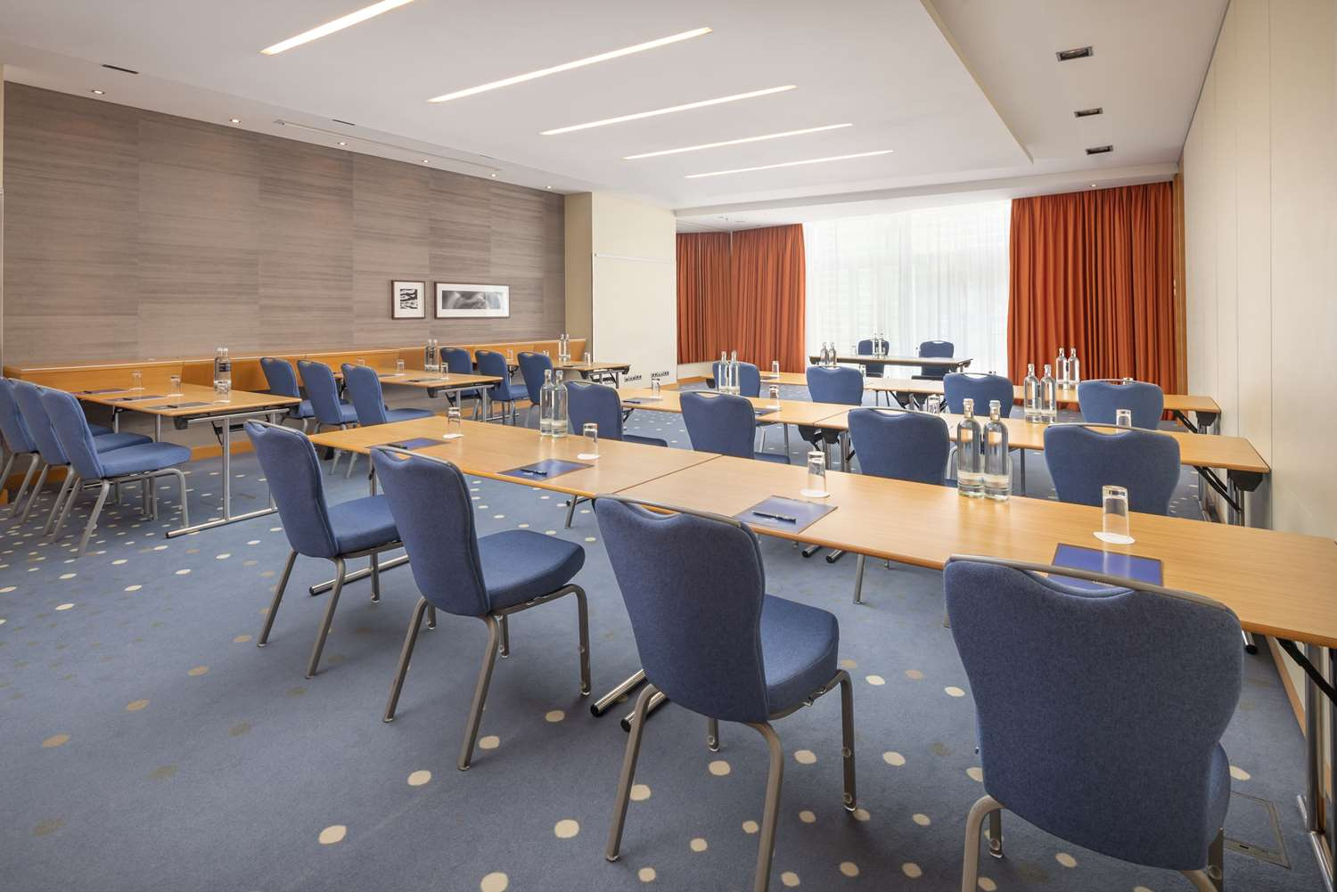Photo - Hilton Düsseldorf