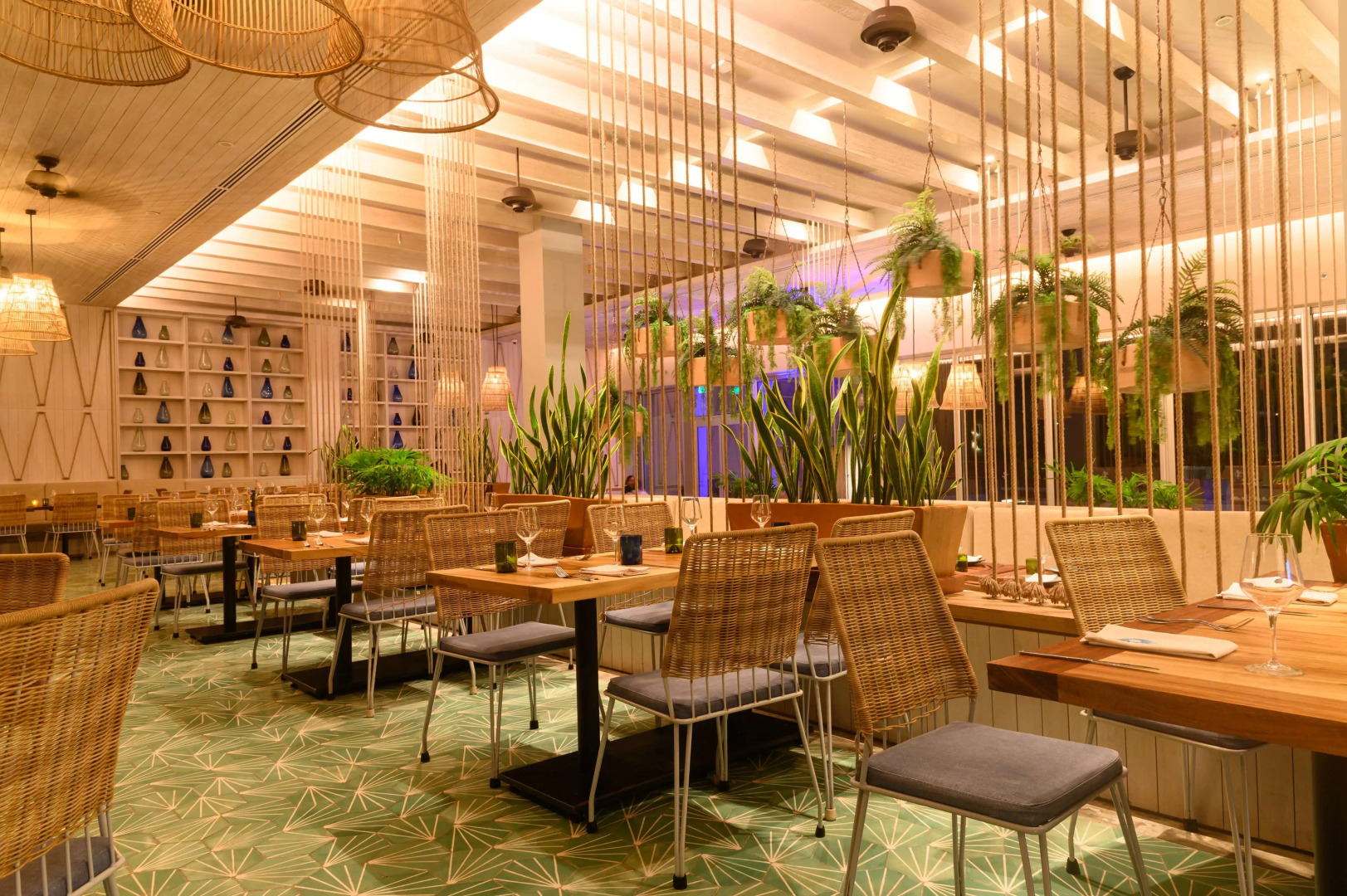 Photo - Emporio Cancun - Buy All Inclusive Option