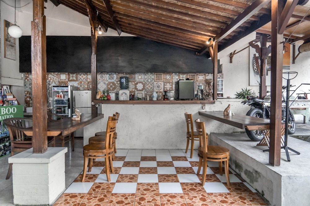 Photo - Sari Bamboo Bungalows