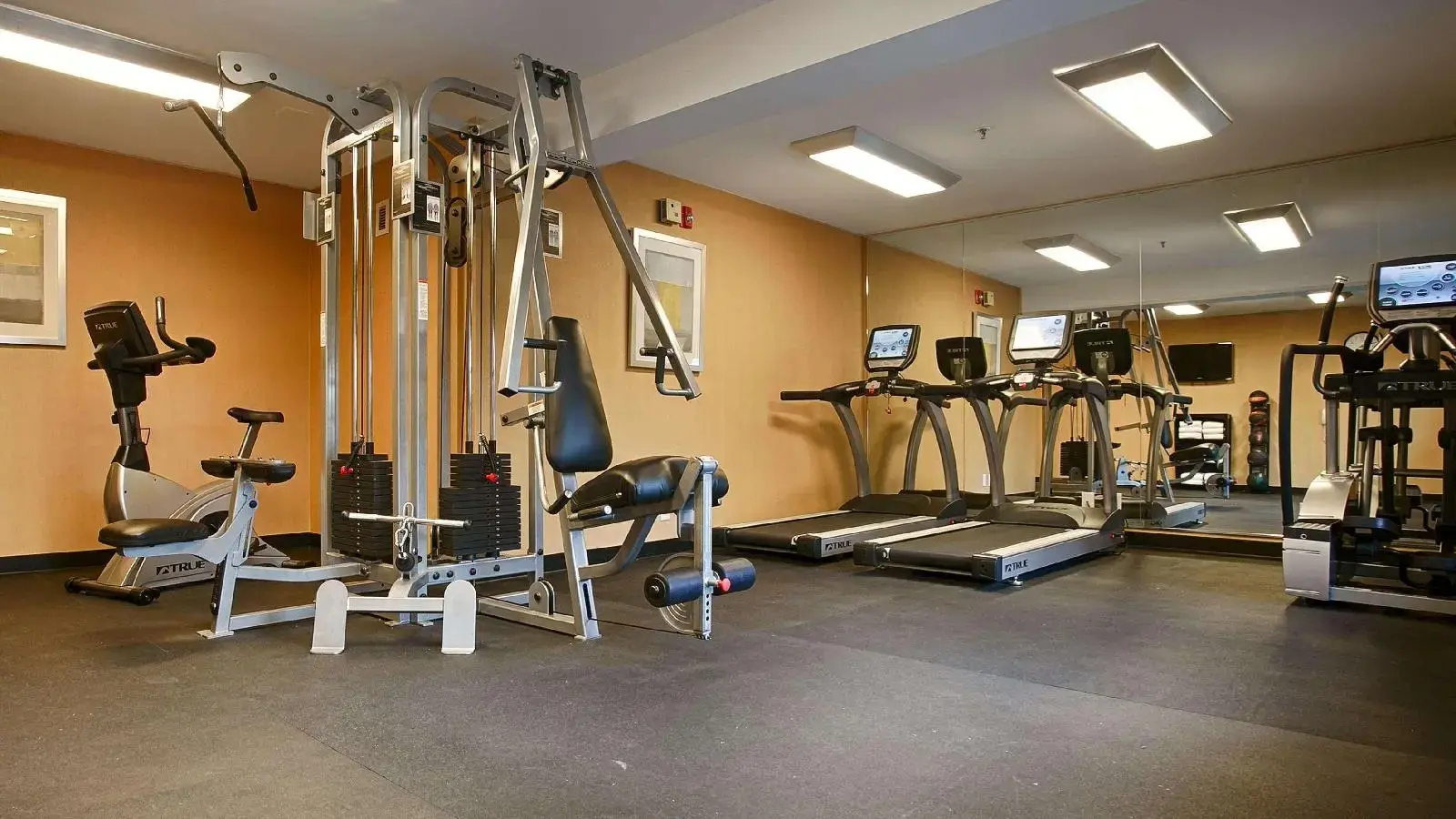 Foto - Best Western Plus Rancho Cordova Inn