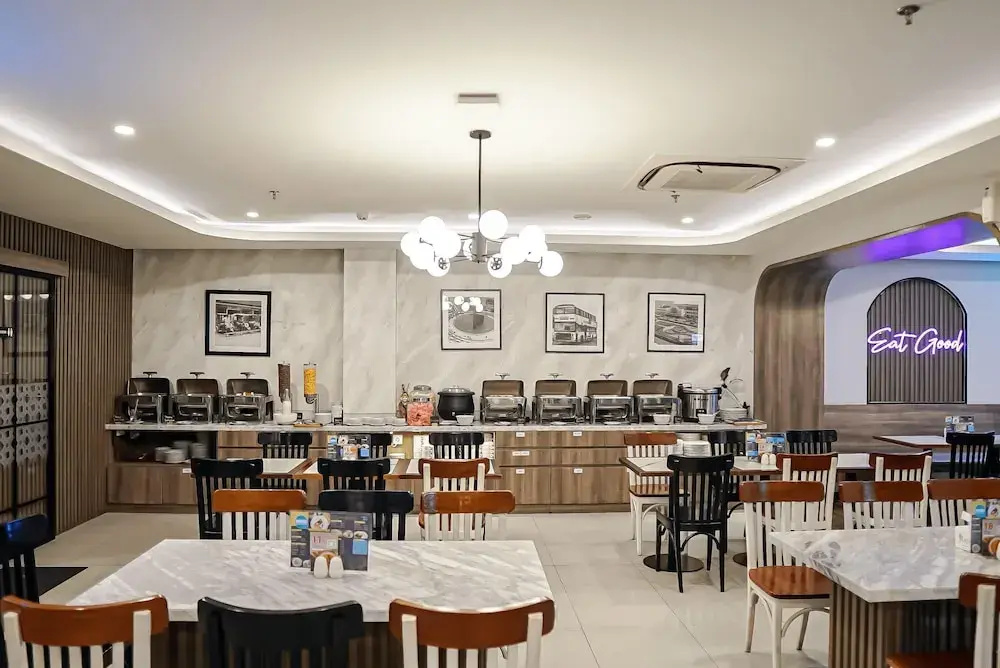 Foto - Front One Boutique Hotel Taman Anggrek