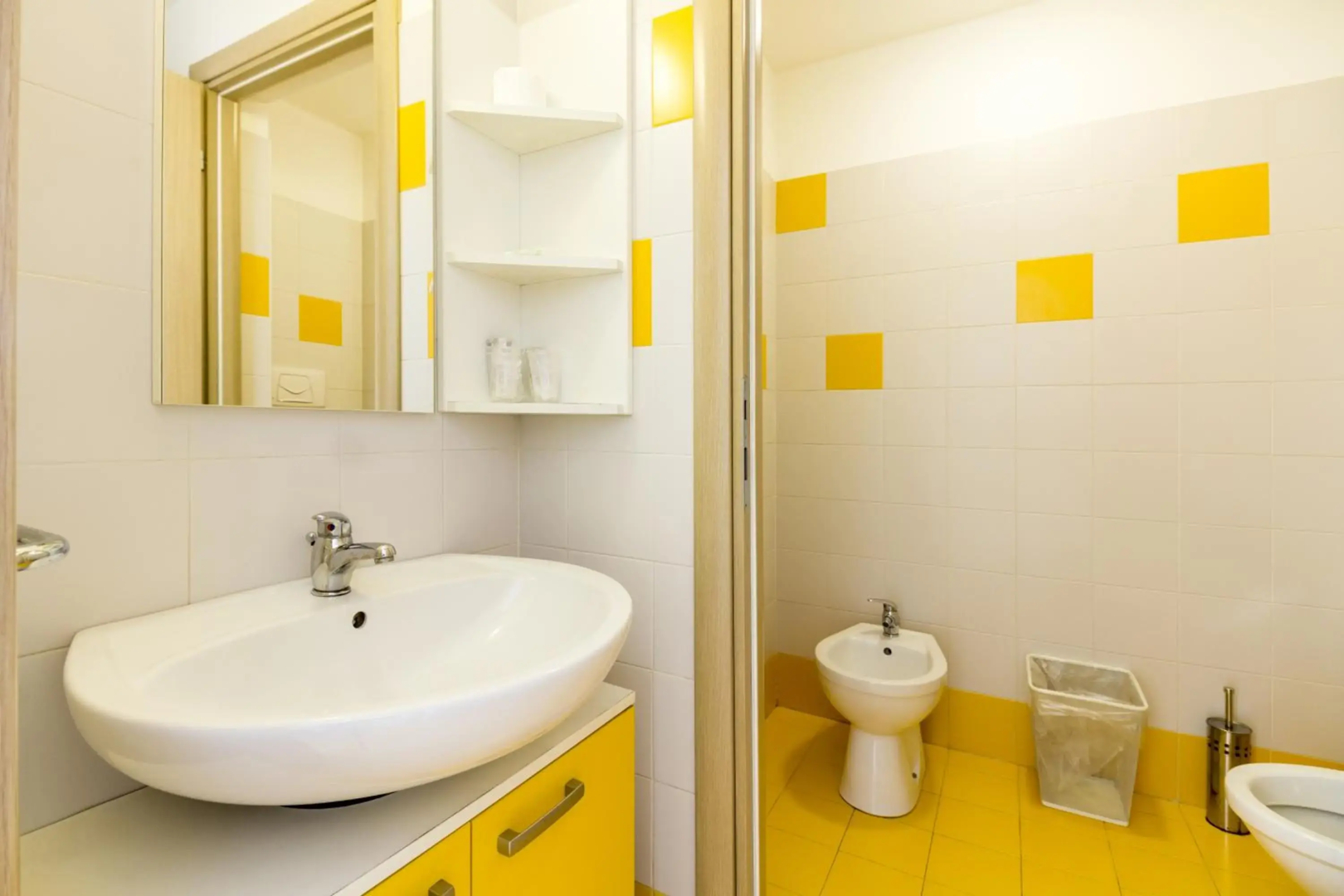 Photo - Hotel Sharing