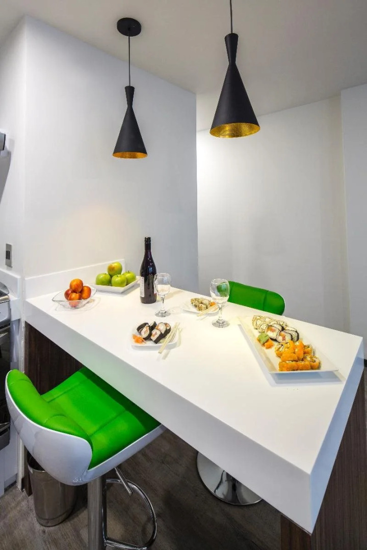 Photo - FlowSuites WTC