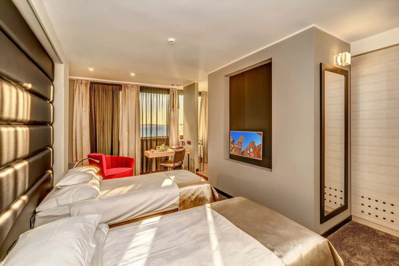 Photo - The View Luxury Rooms