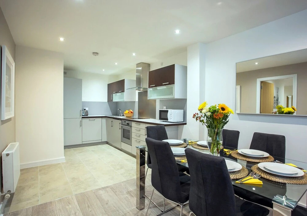 Photo - Sonder by Marriott Bonvoy Britain Quay Apartments Grand Canal Square