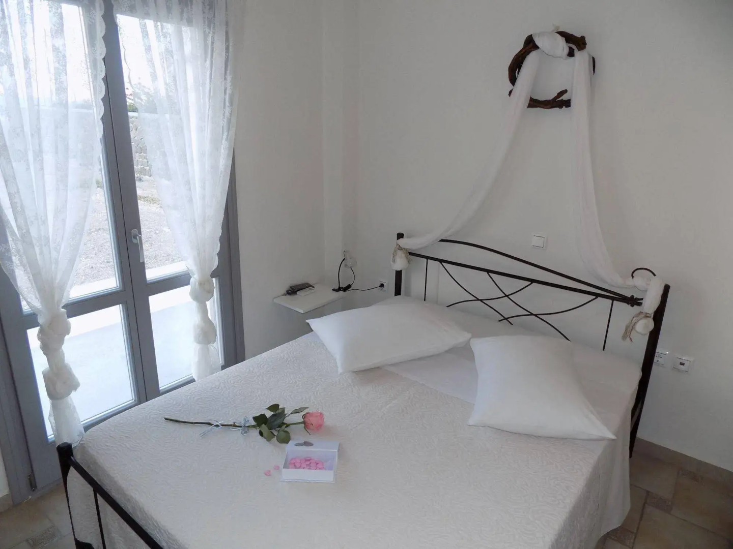 Photo - Hemera Holiday Home villa on Santorini