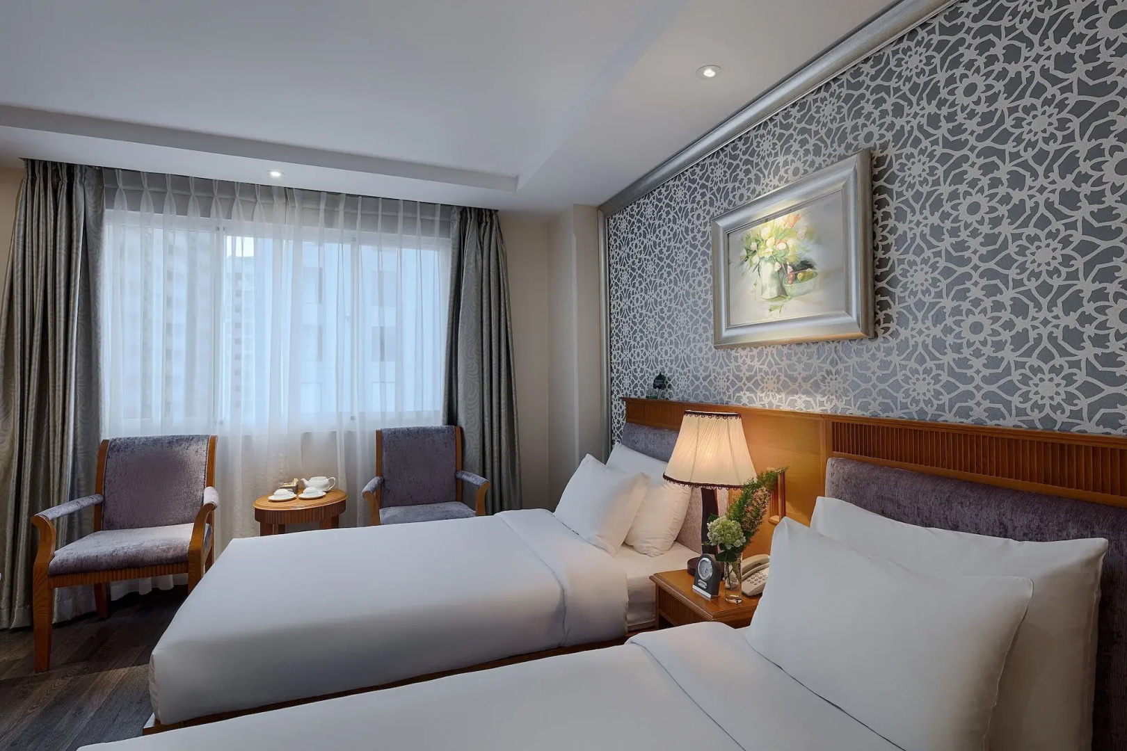 Photo - Silverland Sil Hotel