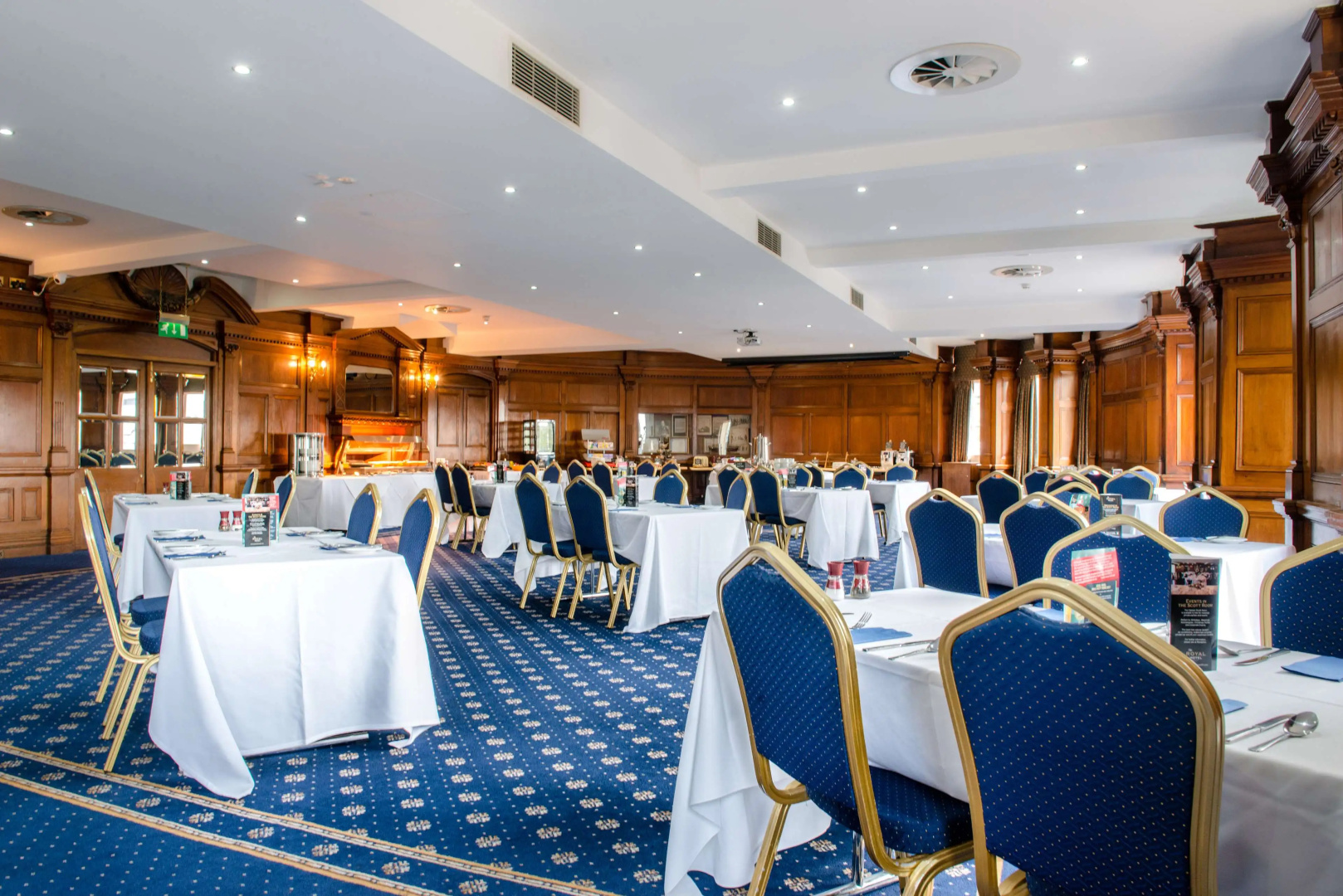 Foto - Royal Hotel Cardiff by Belvilla