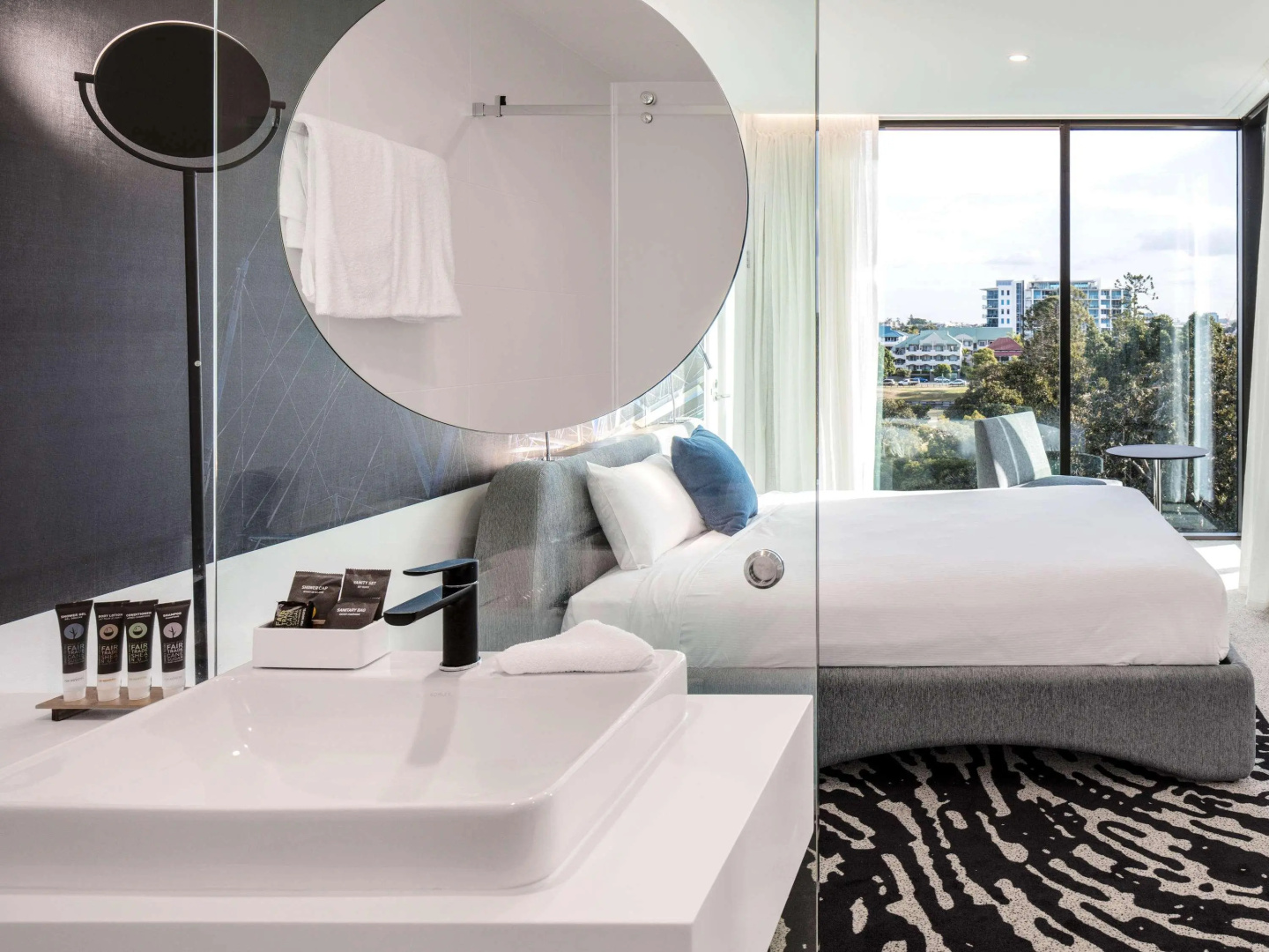 Photo - Novotel Brisbane South Bank
