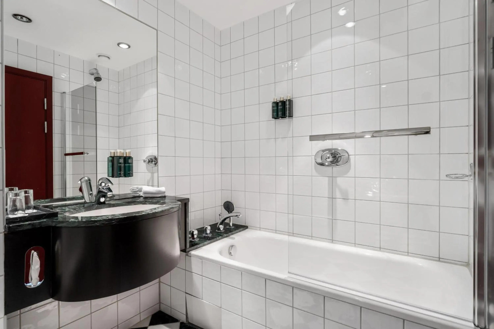 Photo - Home Hotel Bryggen