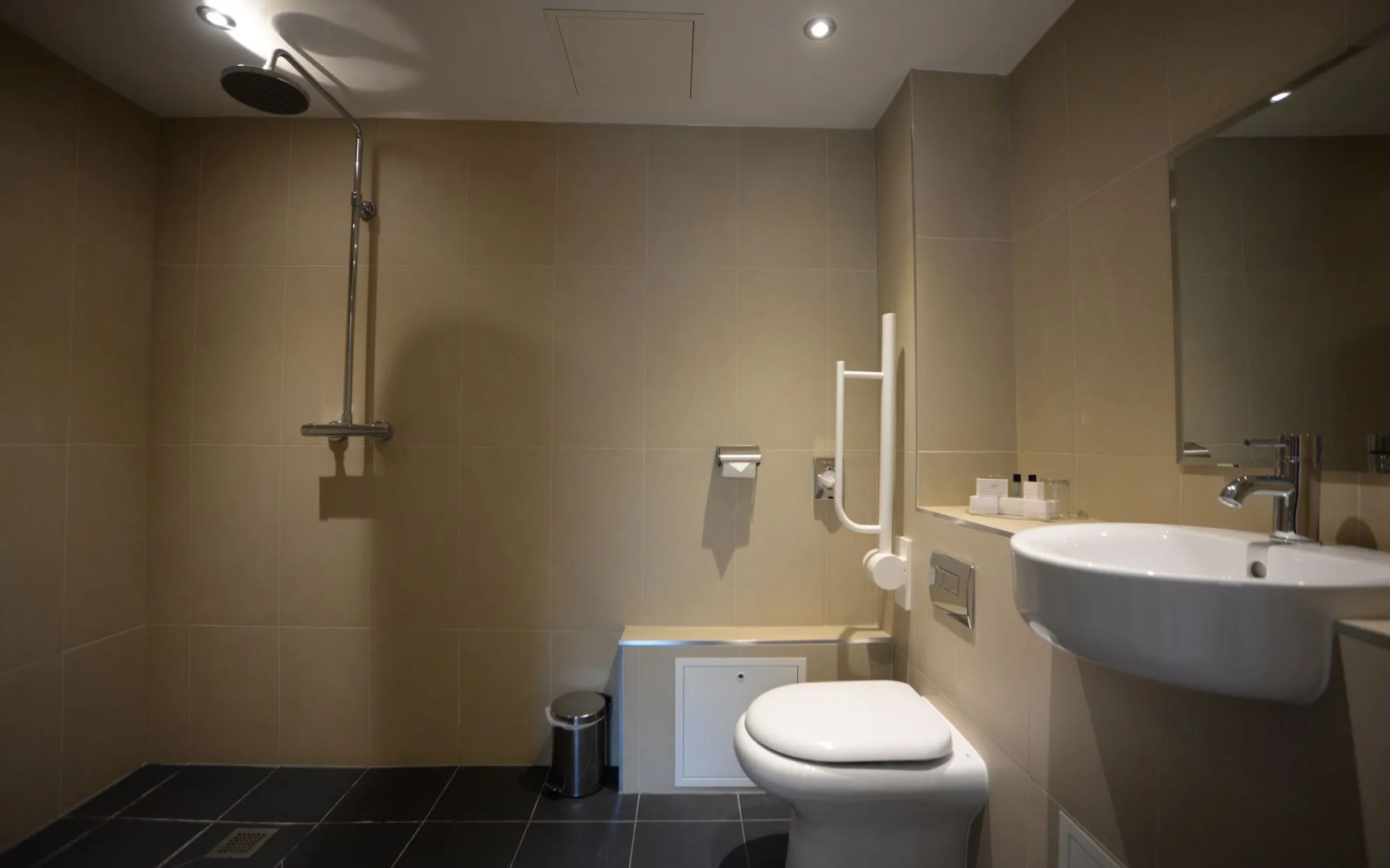 Foto - The Waterside Hotel and Leisure Club