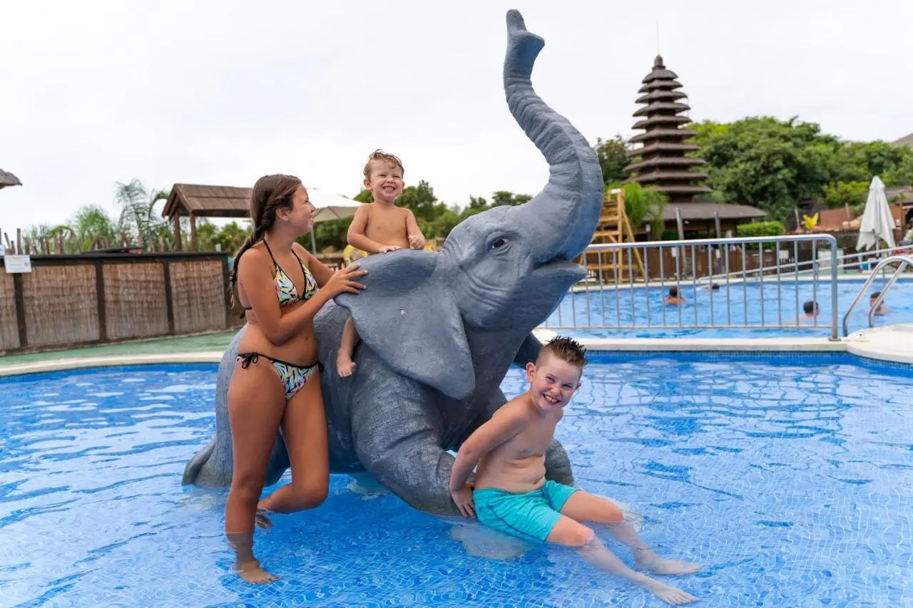 Foto - Magic Natura Animal, Waterpark & Polynesian Resort