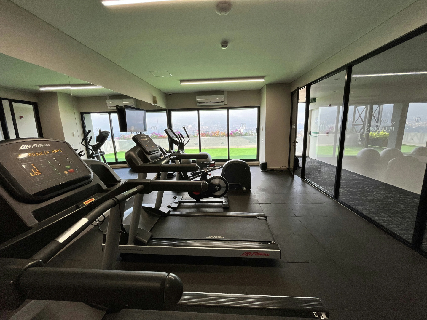 Foto - York Medellin, Curio Collection by Hilton