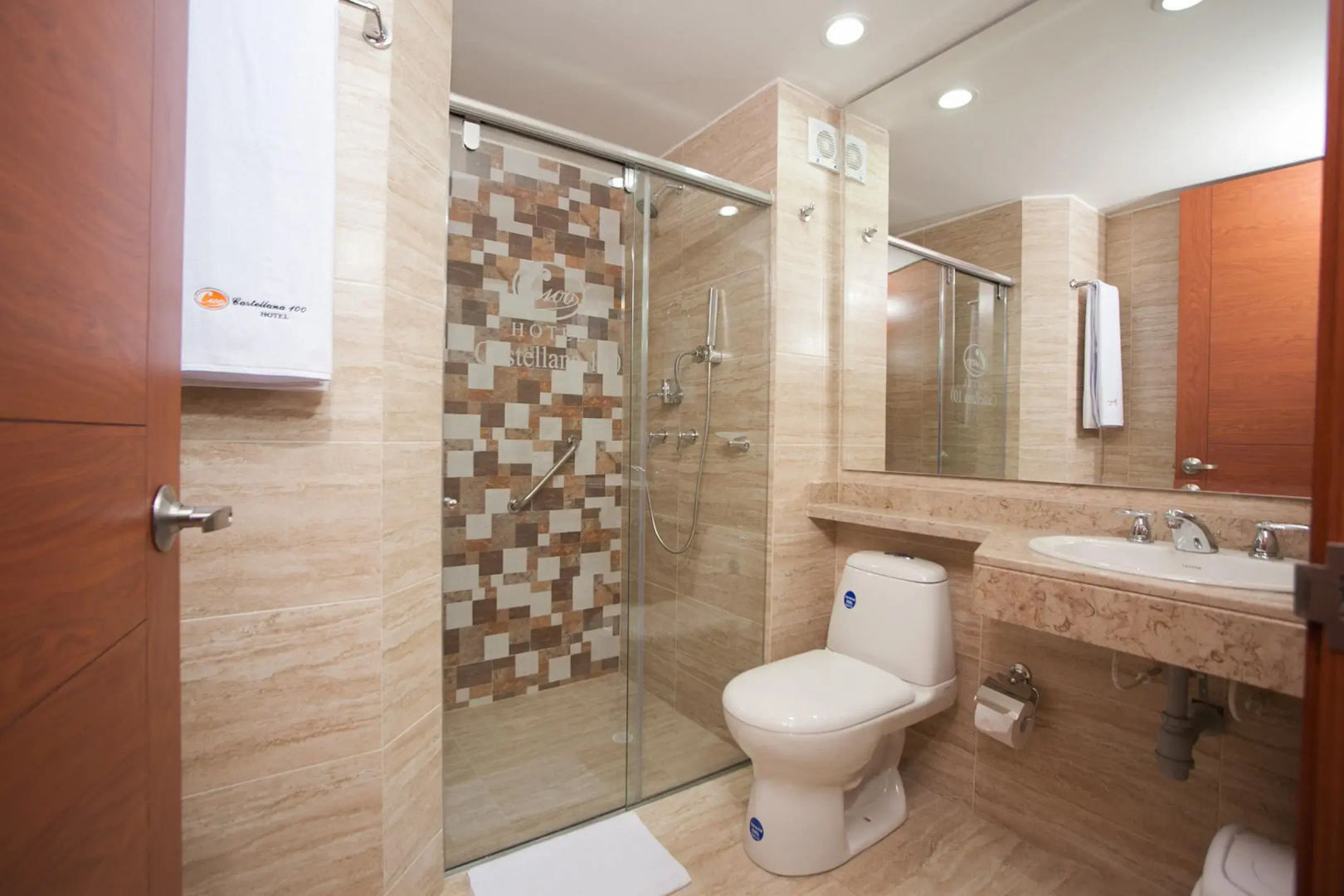 Photo - Hotel Castellana 100