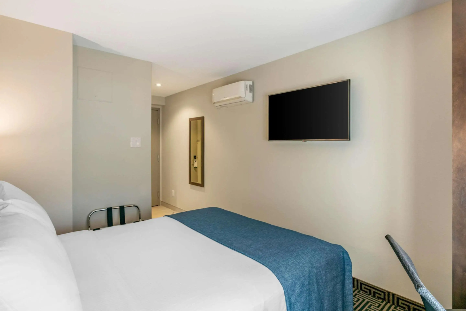 Photo - Quality Inn Centre-Ville