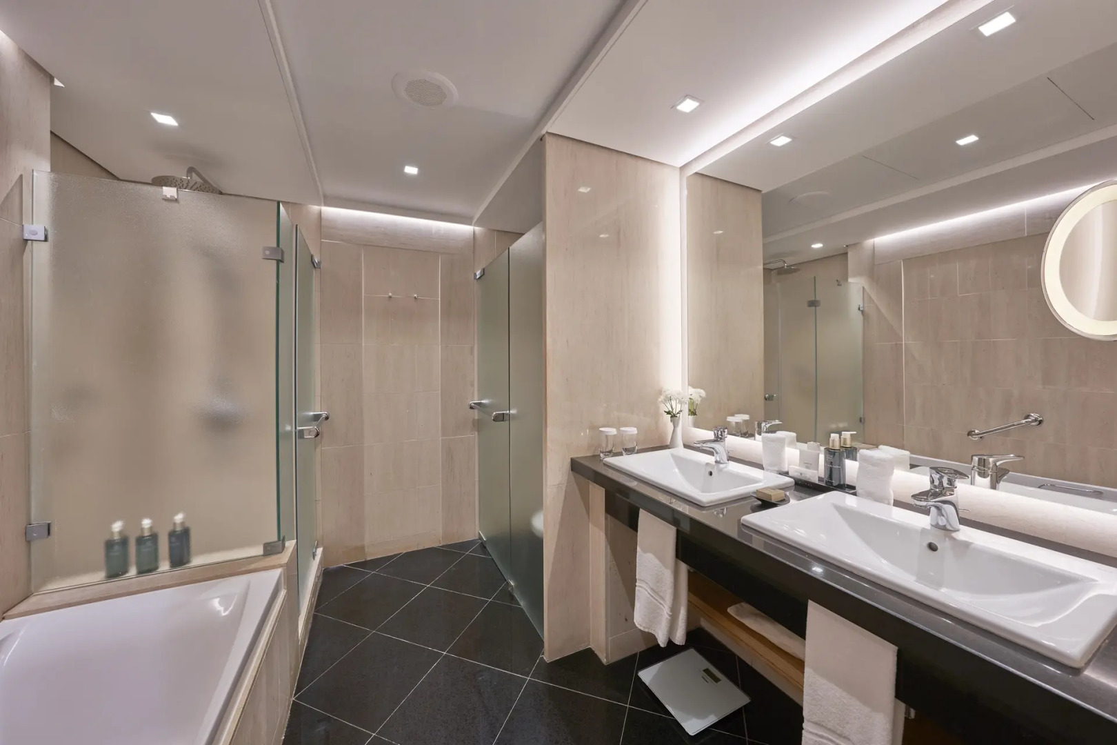 Photo - The Cliff Bay - PortoBay