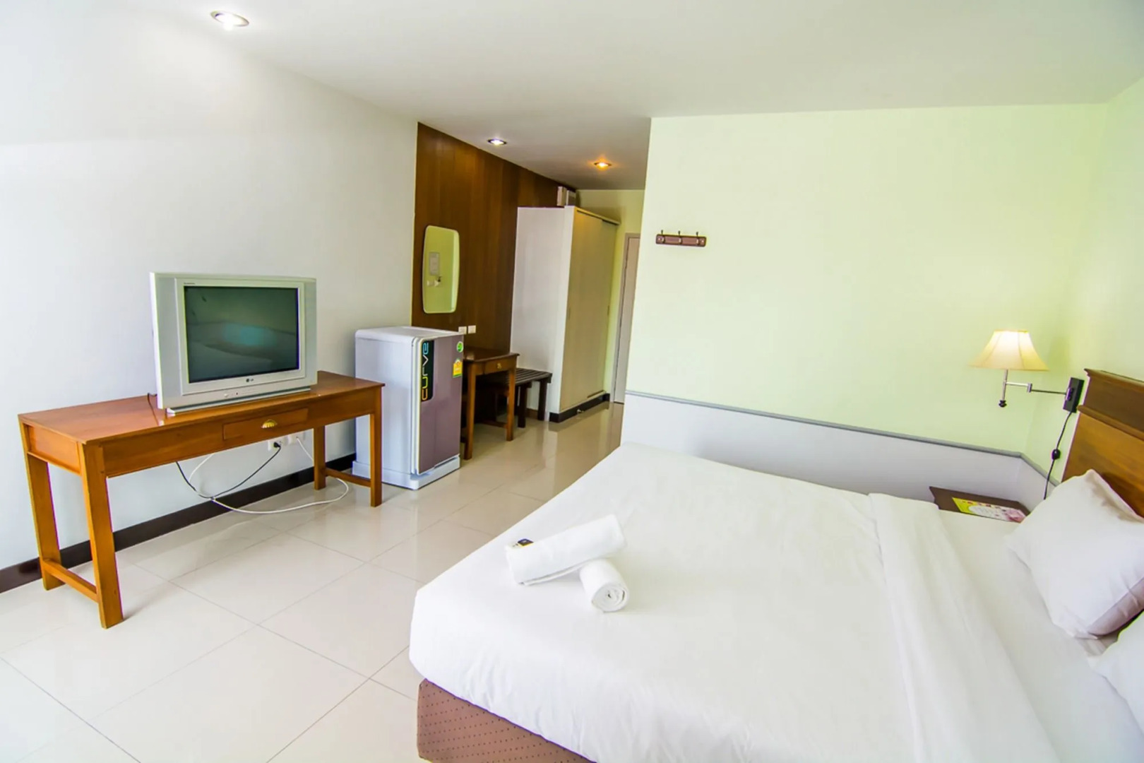 Foto - Sutus Court 1