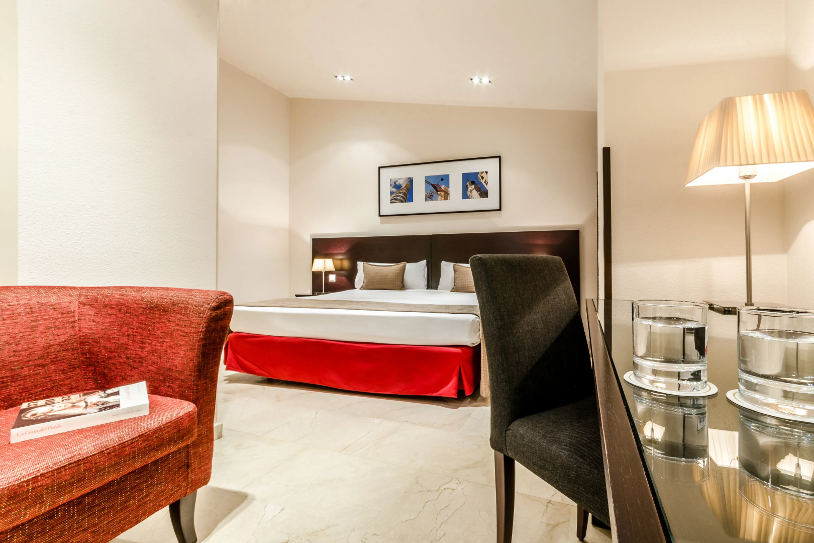 Photo - Hotel Exe Suites 33
