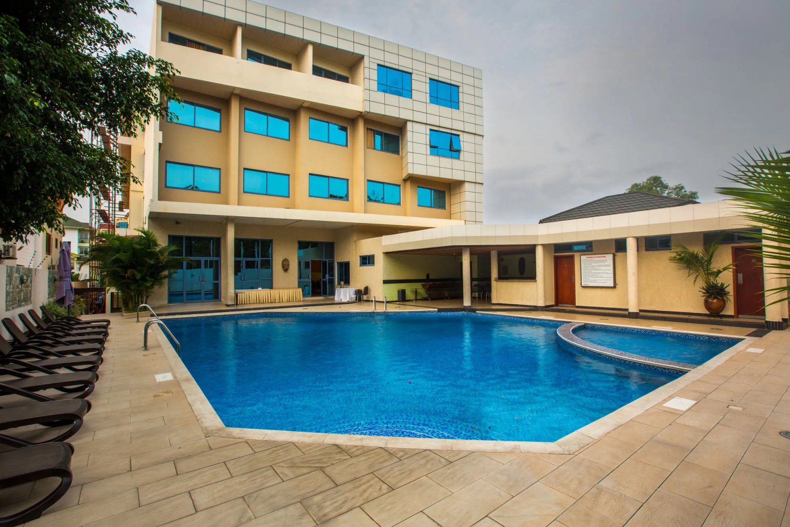 Foto - Best Western Premier Accra Airport Hotel