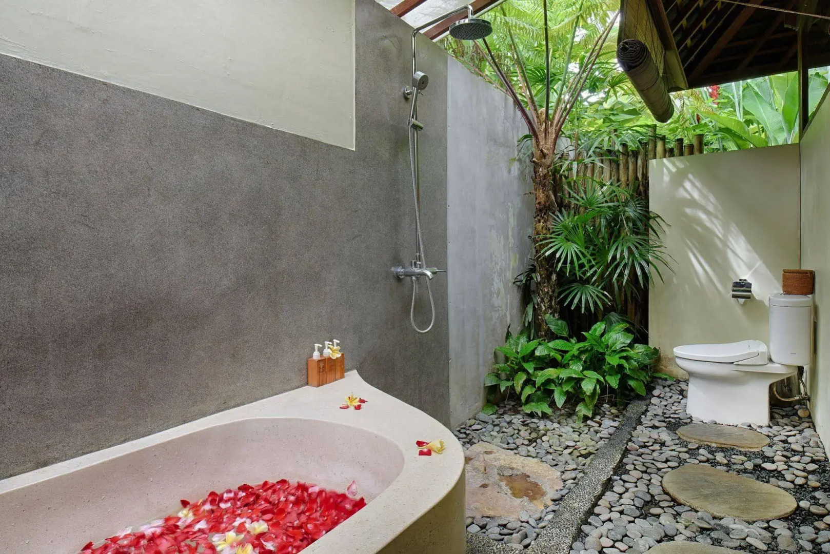 Photo - Samkhya Villas - Free 1x Floating Breakfast or Minibar